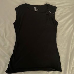 BLACK GAP TANK